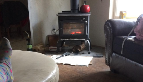 Picture of a fireplace.